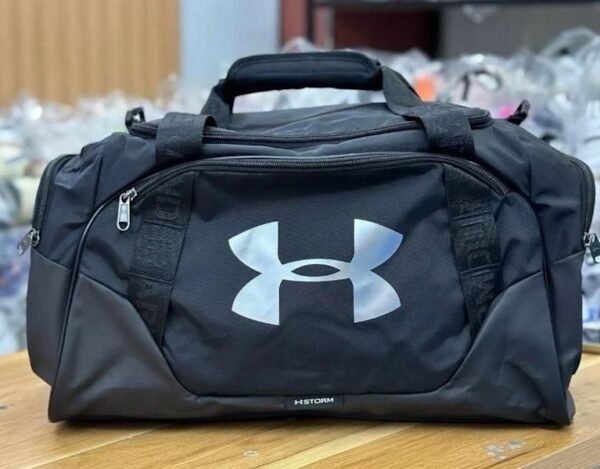 UA Undeniable H-Storm Black & Silver Logo 3.0 Medium Duffle Bag New