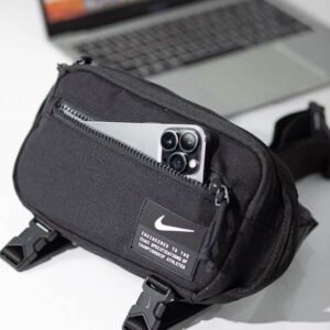 Nike Utility Speed Hip Pack Black Sustainable Materials 2L DR6127-010