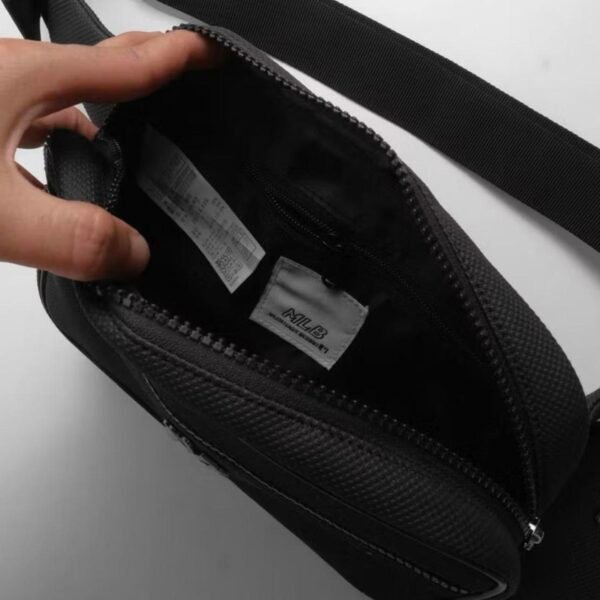 Stylish MLB bag featuring a sleek black design with a Metal New York Yankees logo. - Image 5