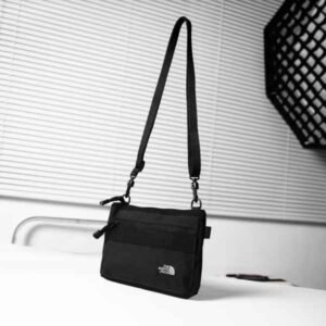 The North Face Black Camp Cross Bag White Small Logo Unisex
