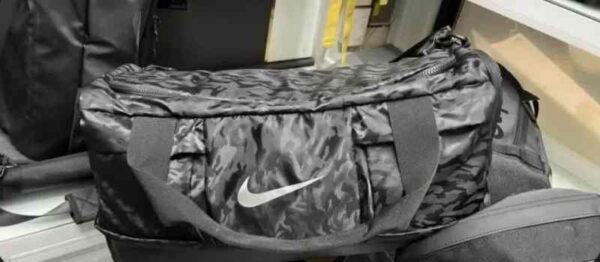 Nike Unisex Vapor Power Duffle Bag Camo with Tags 37L - Image 4