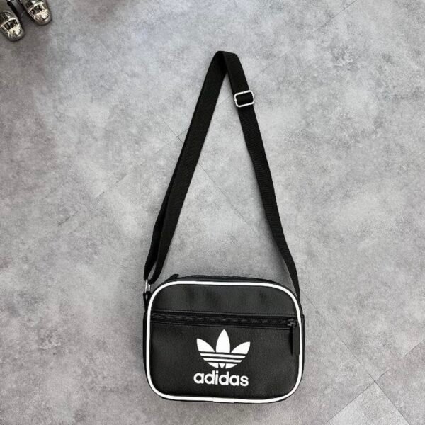 ADIDAS ORIGINALS Vintage Airliner Bag - Black - Image 2