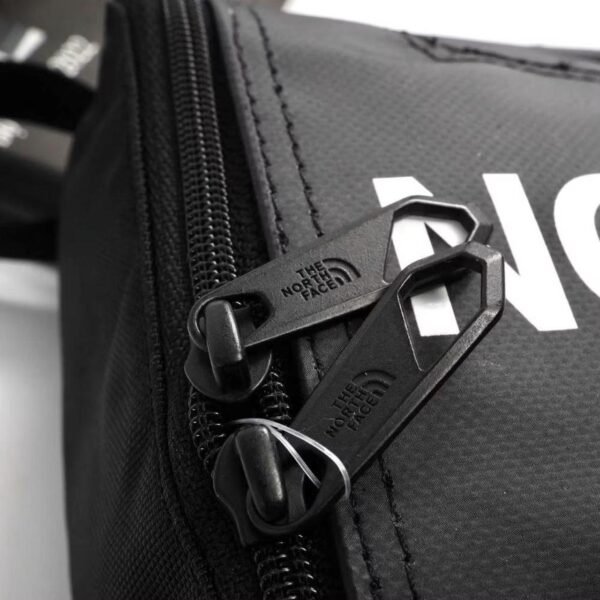 North Face Black TNF BC Fuse Box Pouch Unisex Fashion Crossbody Bag New Tag - Image 5